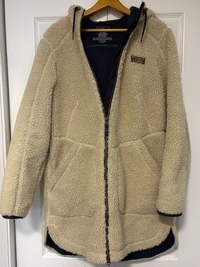 L.L. Bean Women's Cream Sherpa Fleece Coat with Navy Trim